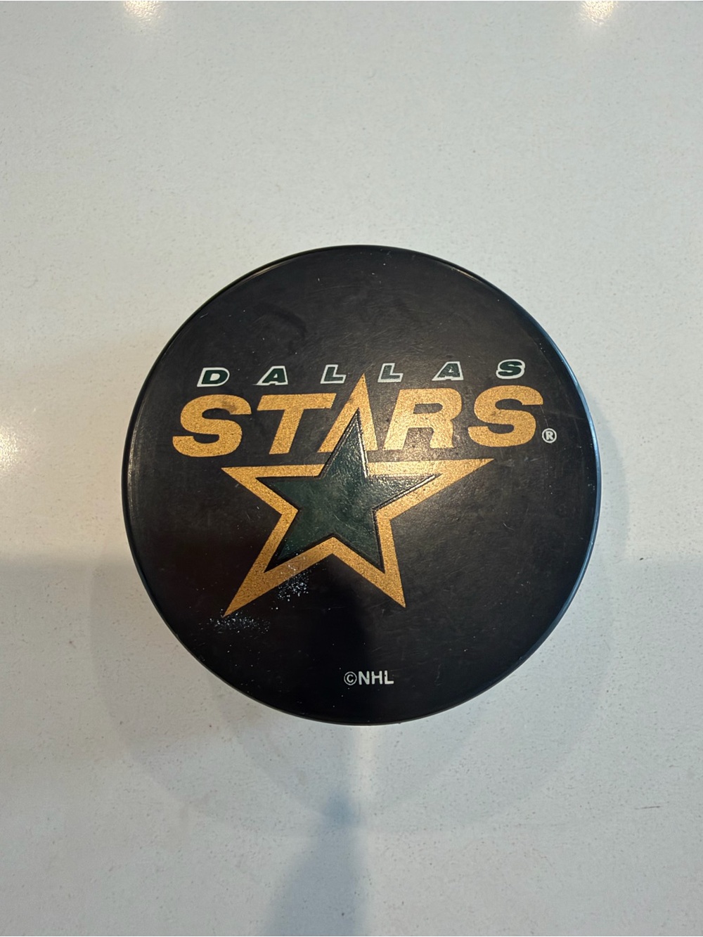 NHL Dallas Stars Hockey Puck